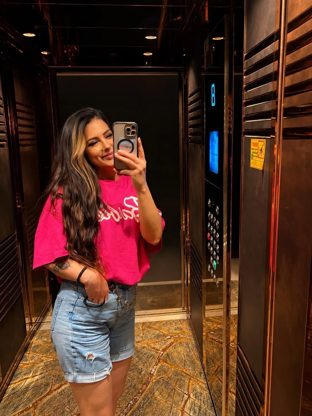 Tugce Çankaya Escort | Benimle Tanışmak İster misin?
